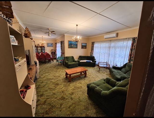 3 BEDROOM HOUSE FOR SALE IN DALESIDE